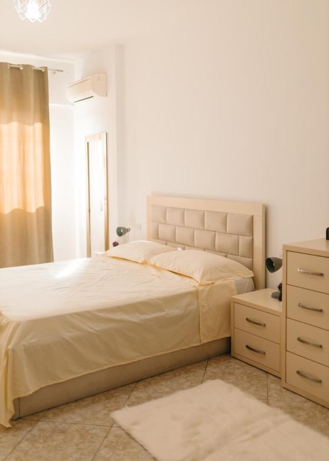 טיראנה Rs Place 1-Bedroom Apartment מראה חיצוני תמונה