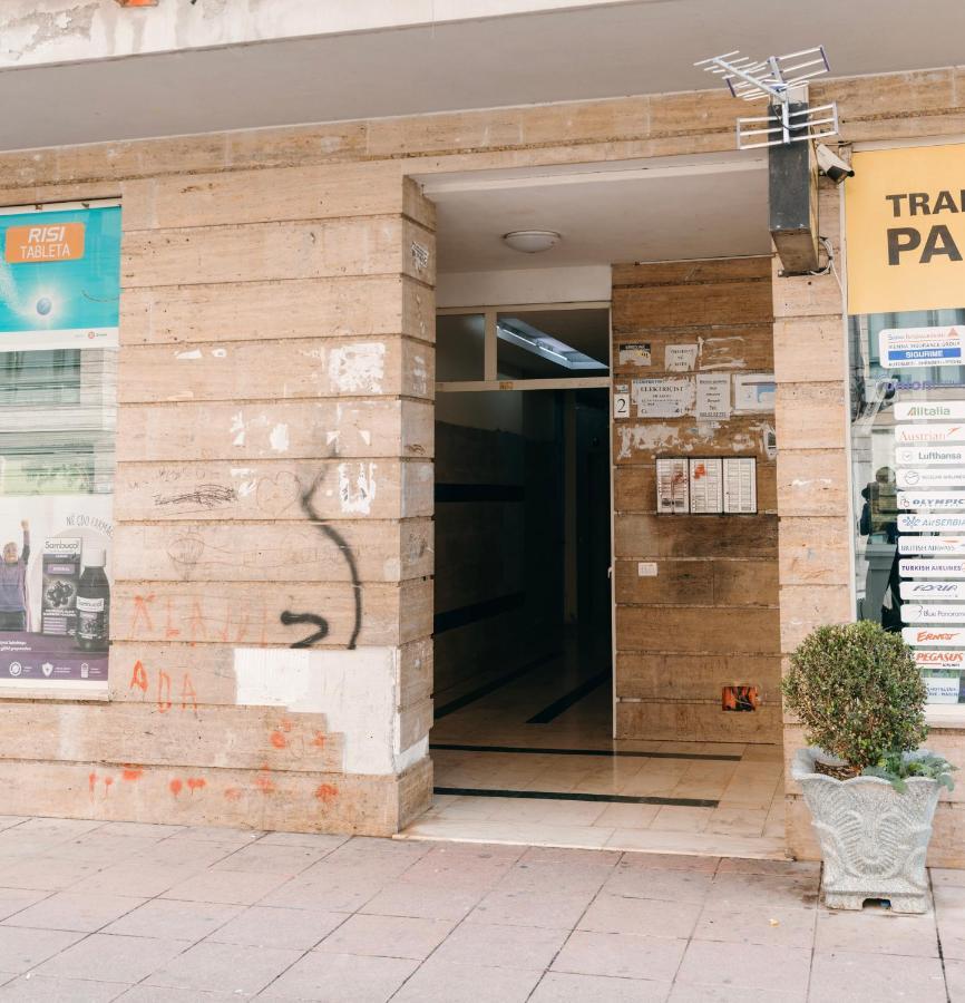 טיראנה Rs Place 1-Bedroom Apartment מראה חיצוני תמונה