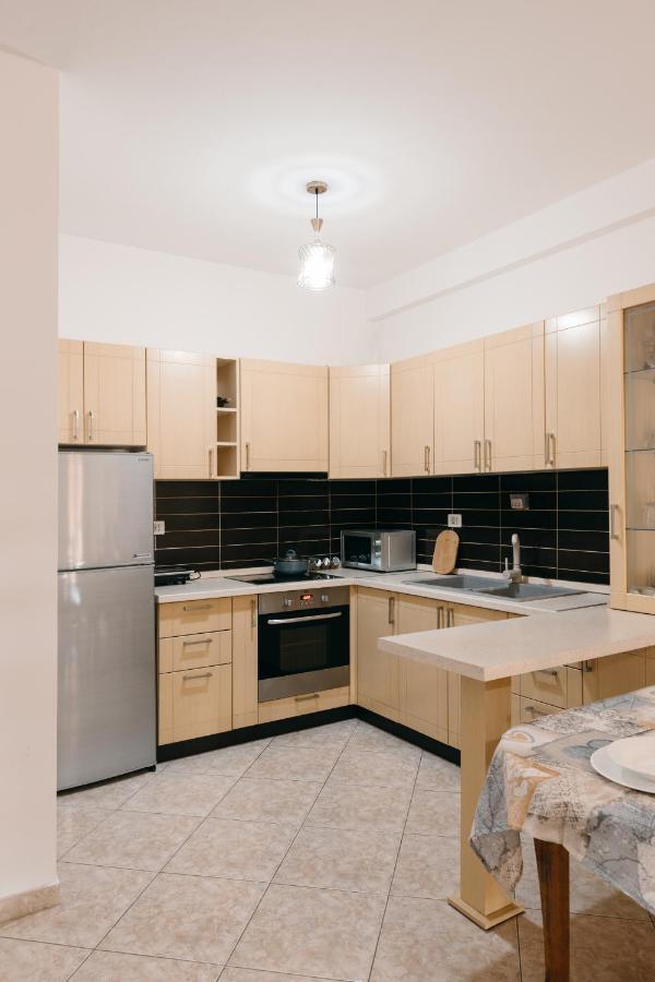 טיראנה Rs Place 1-Bedroom Apartment מראה חיצוני תמונה